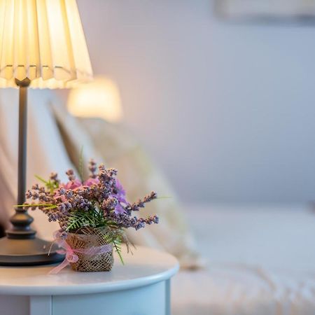 Old City Romantic Studios 4 With Free Private Parking Pula Ngoại thất bức ảnh